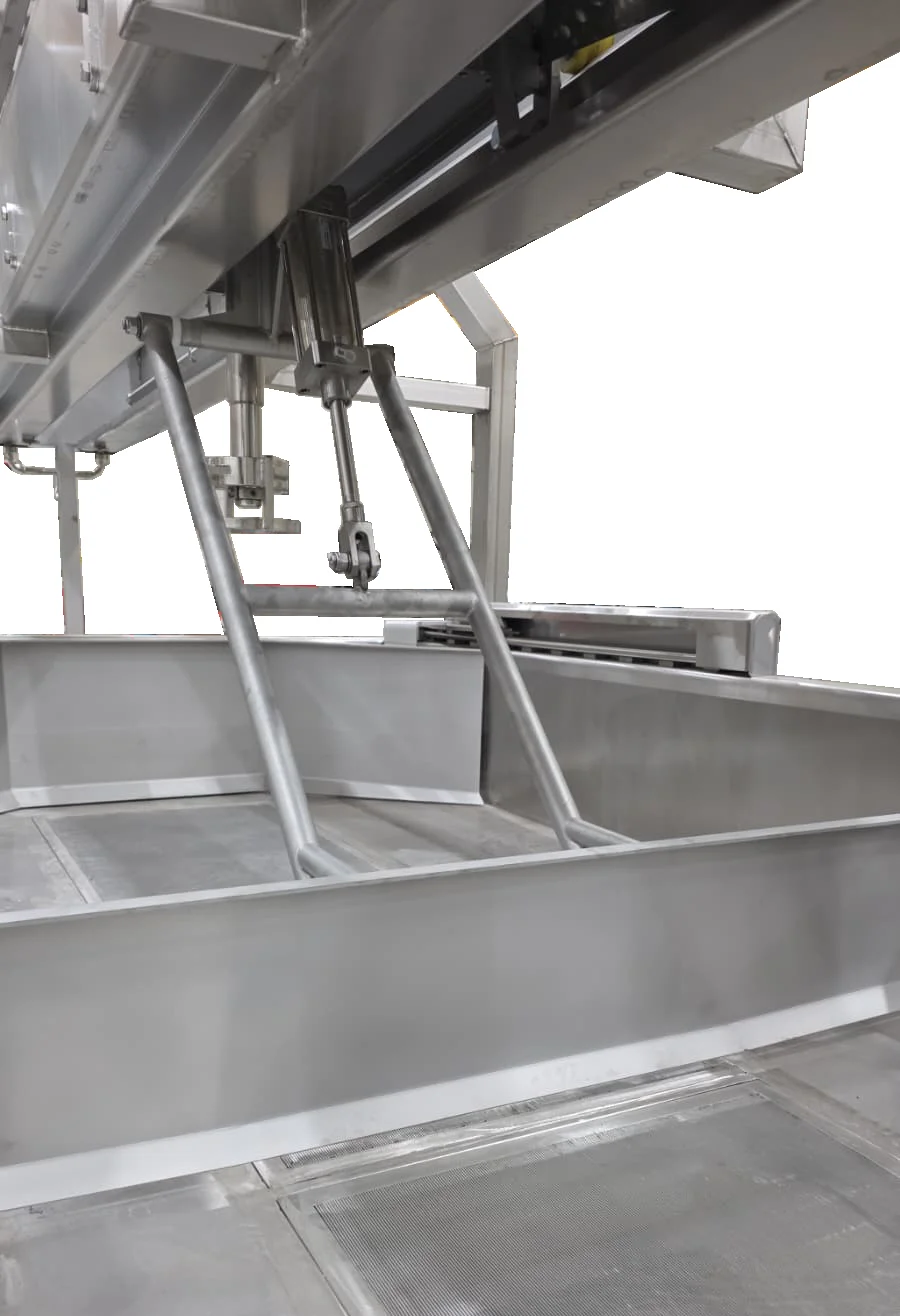 Finishing Vat — interior: cutting arm detail and perforated floor